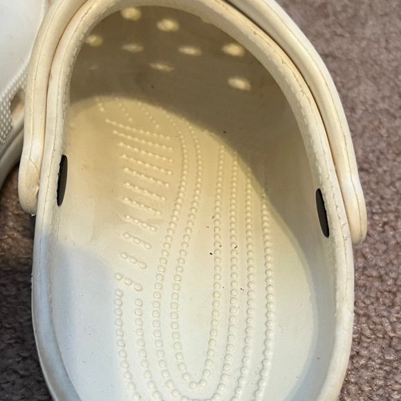 Kids White Crocs Clogs size 5 - Picture 4 of 7